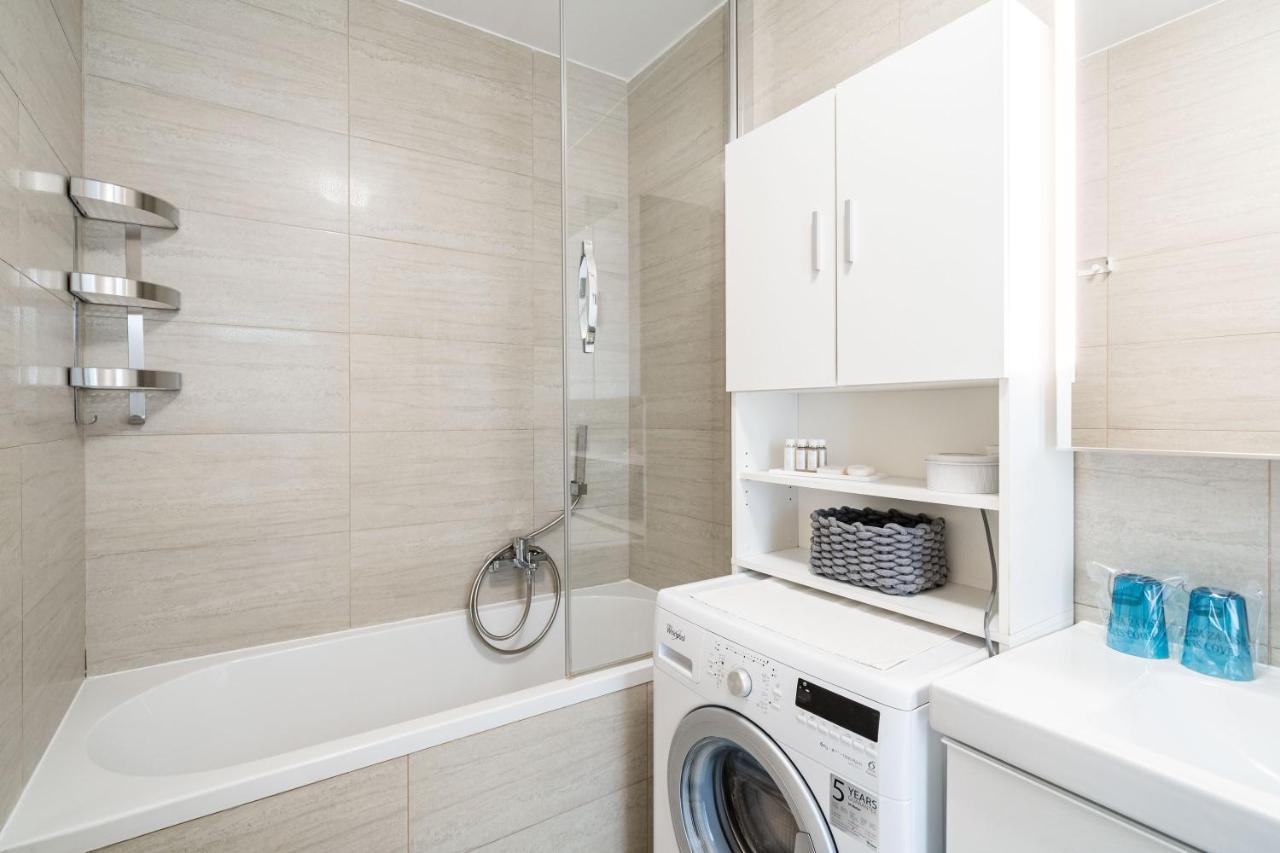 Stay U-Nique Studio Apartment In Orasac Εξωτερικό φωτογραφία